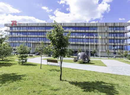 Центр «R&D Ренова»